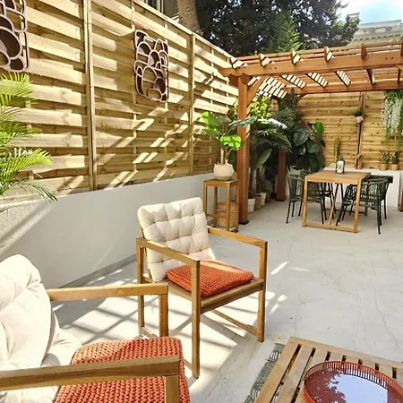 Chill Terrasse Center Apartamento *